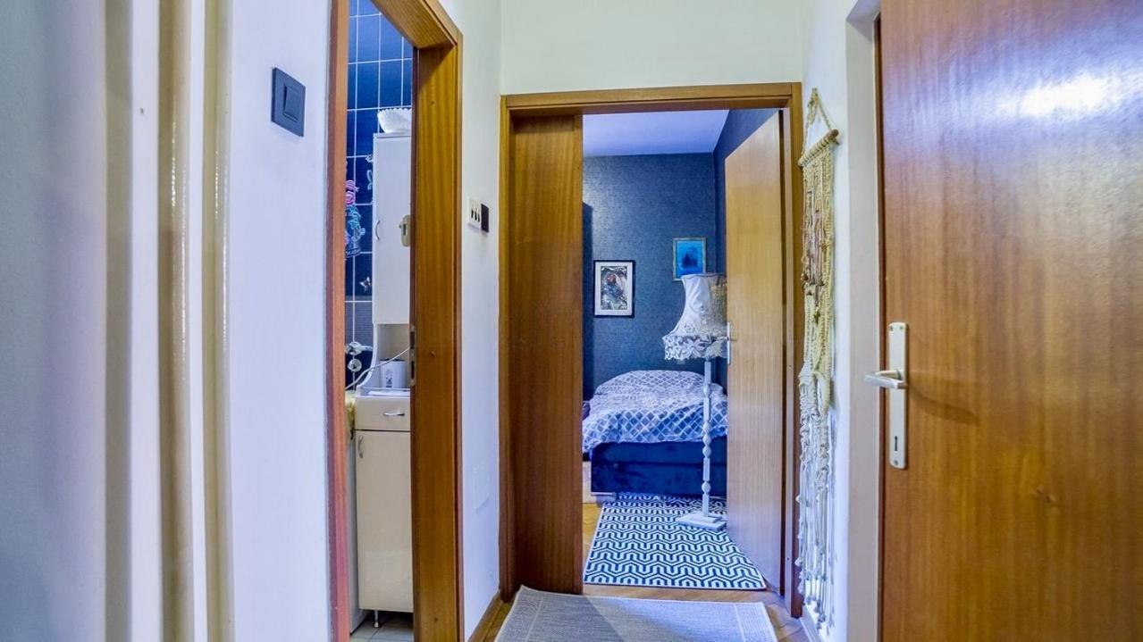 100 M2 Apartment In The Diplomatic Area Belgrade Luaran gambar
